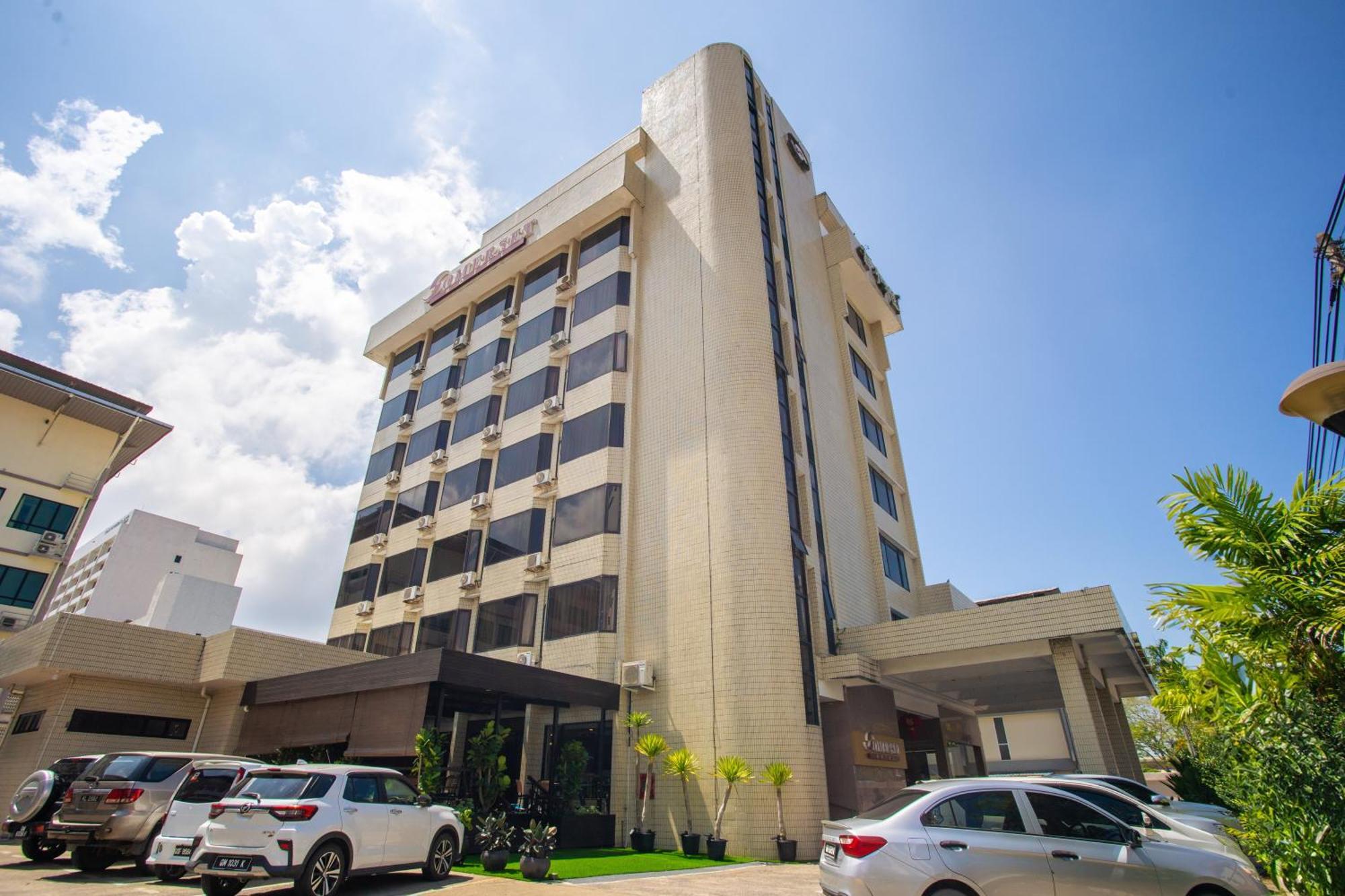 Somerset Hotel Miri Extérieur photo