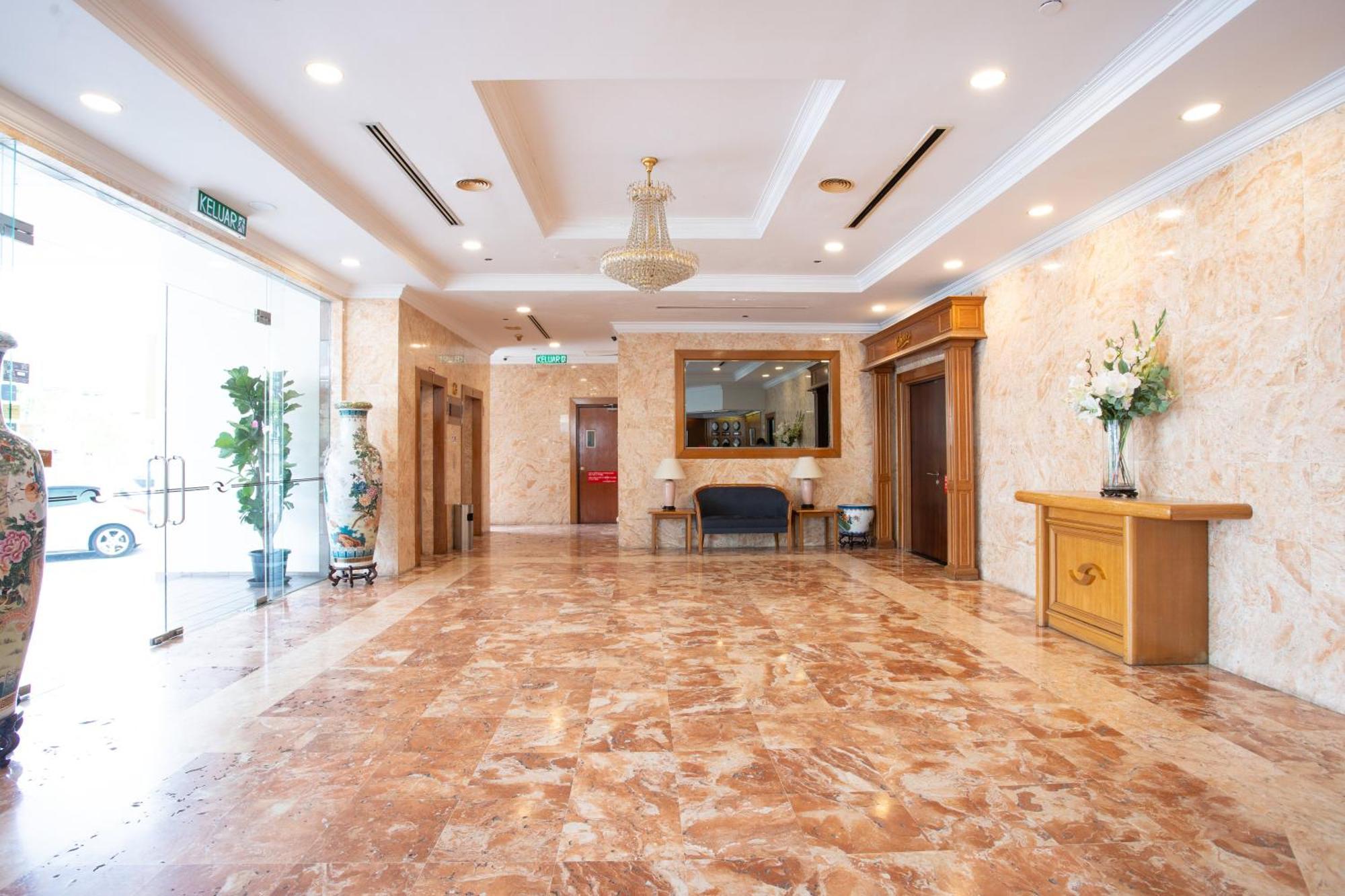Somerset Hotel Miri Extérieur photo
